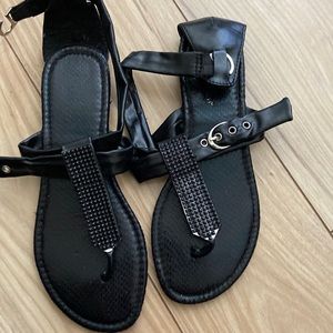 ➡️2 for $15 ⬅️ Sandals Size 7 Sparkle flip flop Max Collection